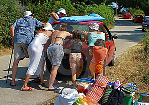 VILACARBURANTS_CARRETERA_DE_LA_ROCA_ESTALVI